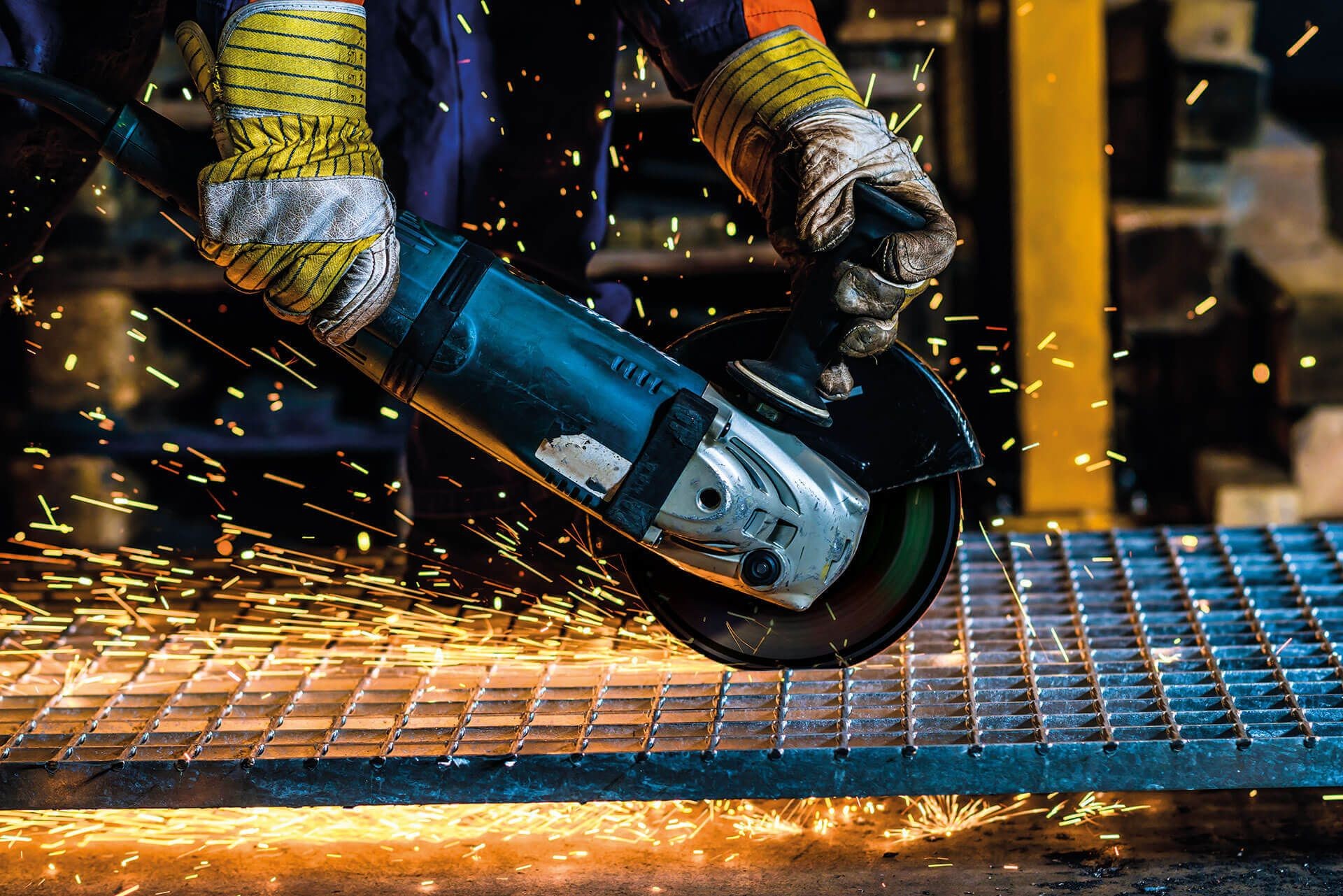 Metal ve ahşap için zımpara, taşlama makinesi ve disk çeşitleri